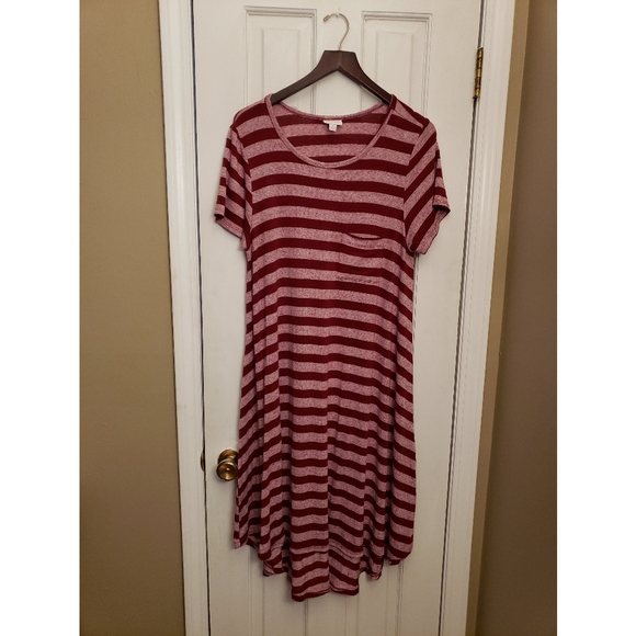 LuLaRoe Dresses & Skirts - 3/$15 LuLaRoe Carly Pocket Dress